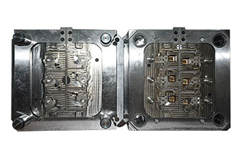 万向娱乐注塑万向注册成型出现漏料应该如何处理？