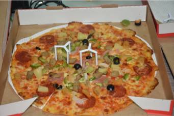 快来万向娱乐吃Pizza啦！