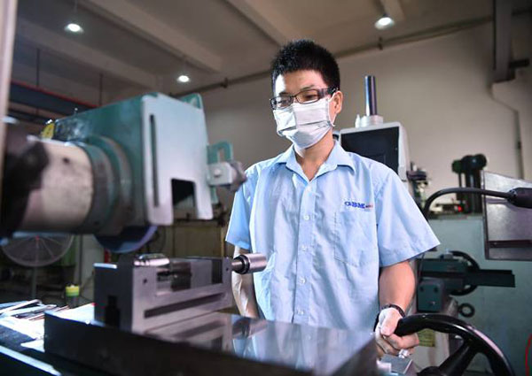 塑胶门徒注册厂 塑胶门徒注册厂