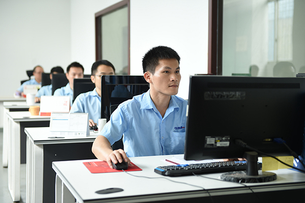 模具制造与设计 模具制造与设计