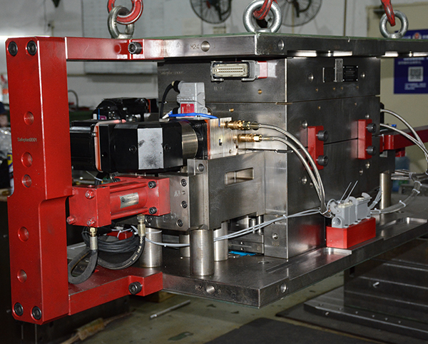 塑料模具定做厂家 塑料模具定做厂家