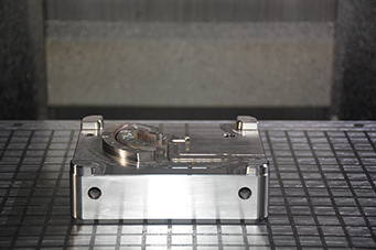 塑胶门徒娱乐模具制造厂家-提供合适的优化方案